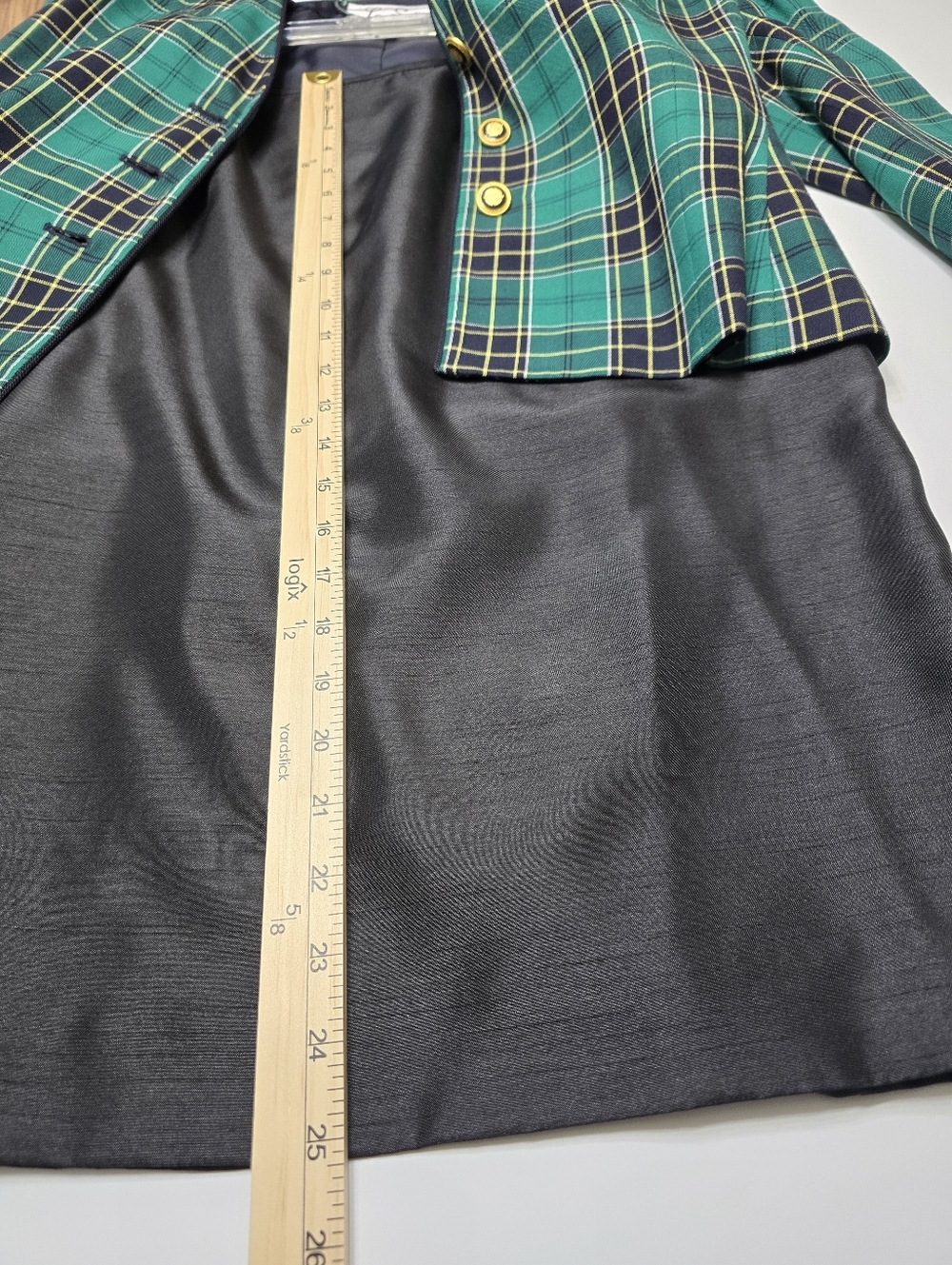 Le Suit Teal and Black Vintage Plaid Blazer And Skirt - Picture 5 of 7